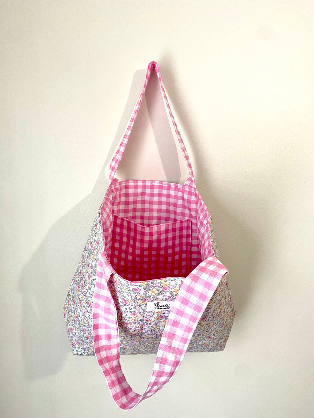 Medium Tote - Pretty Peonies