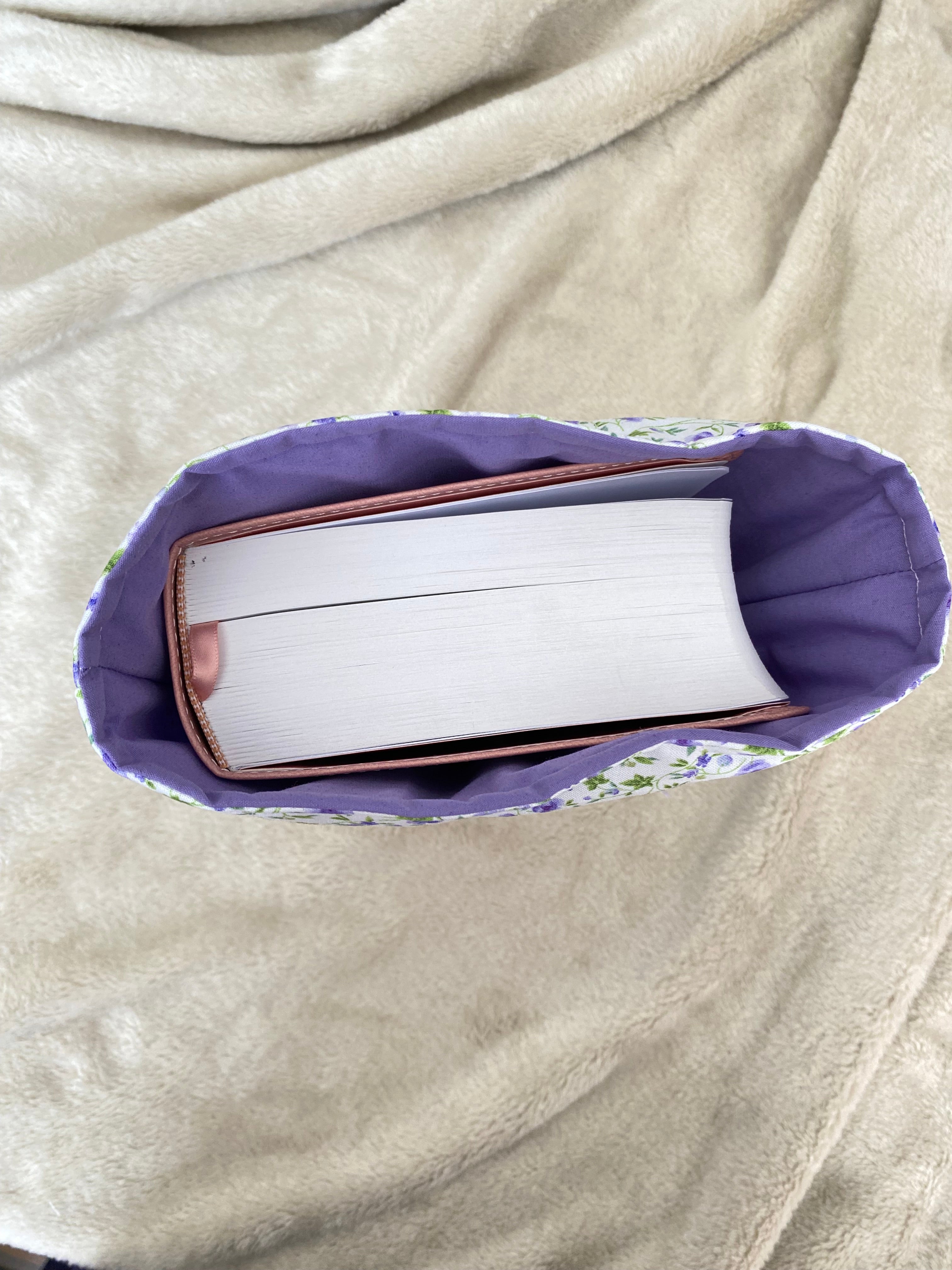 Bible Sleeve - Lavender Vine
