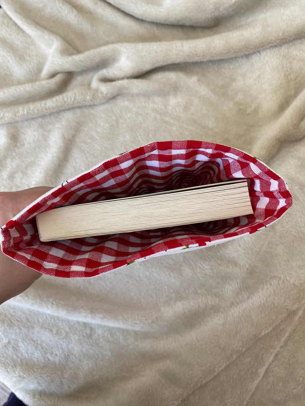 Book/E-reader Sleeve - Cherry Picnic