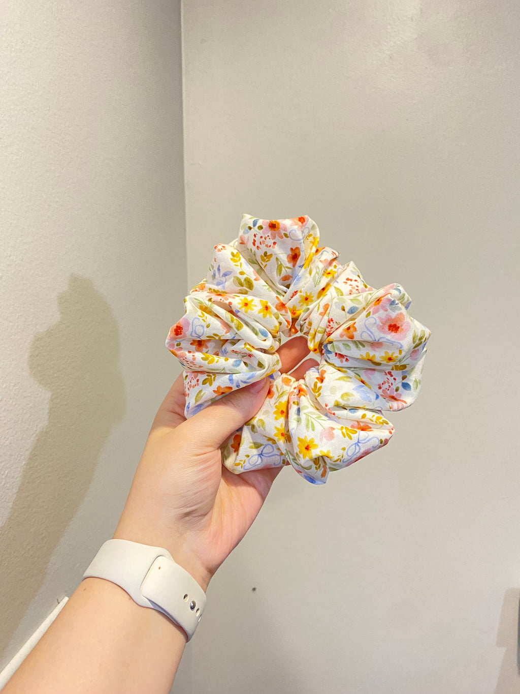 Scrunchie - Golden Spring