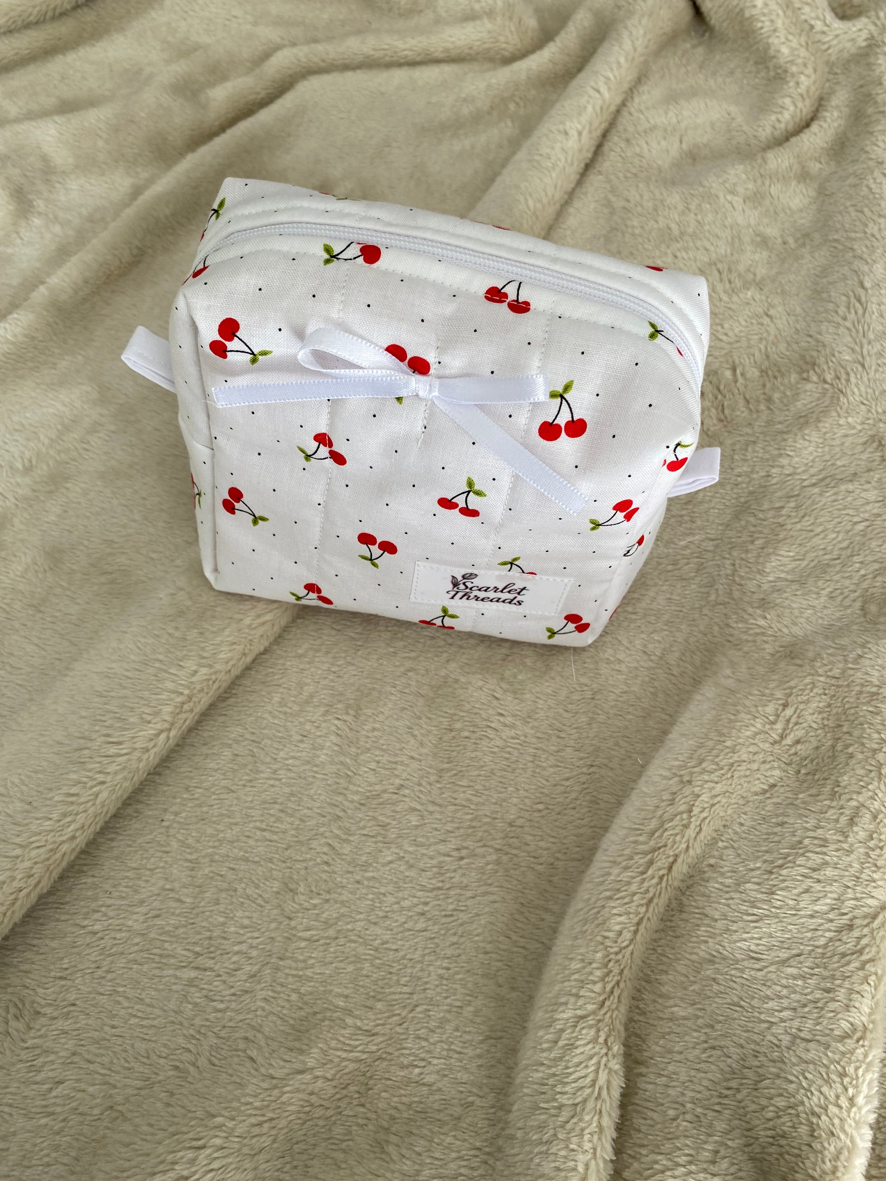 Mini Makeup Bag - Cherry Picnic
