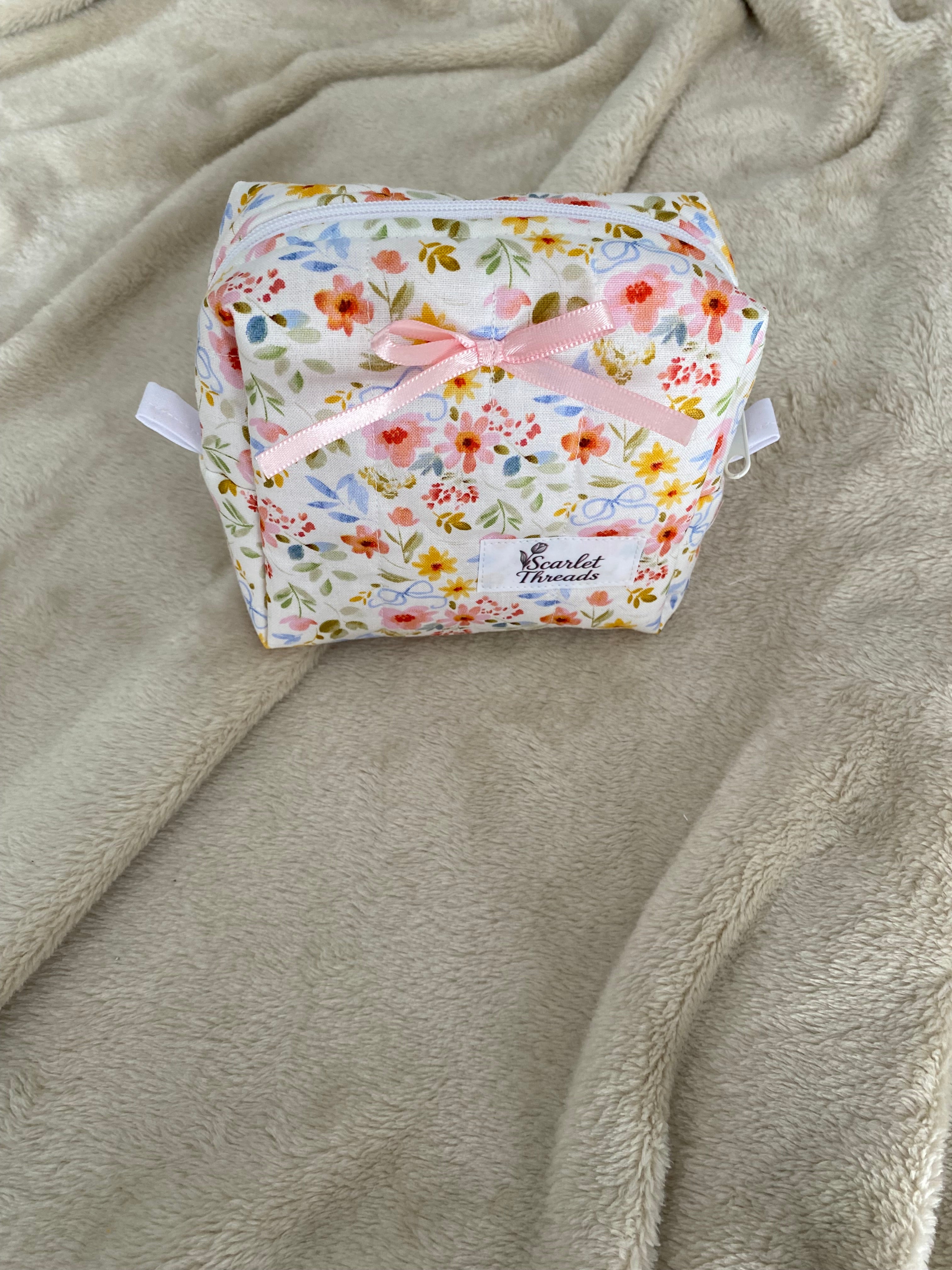 Mini Makeup Bag - Golden Spring