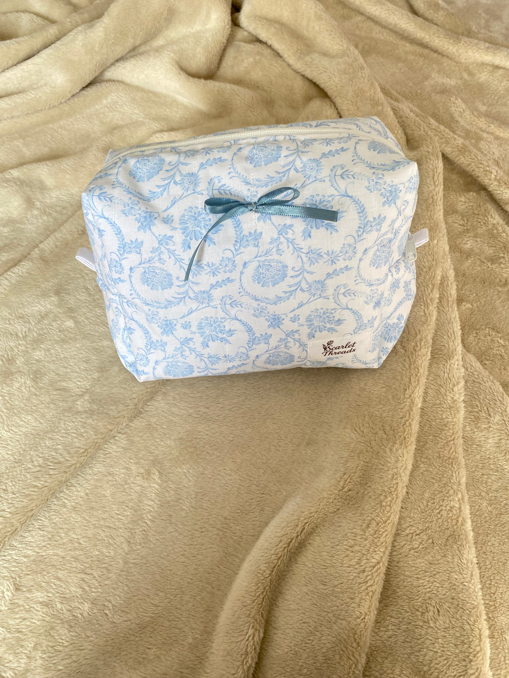 Makeup Bag - Vintage Blue