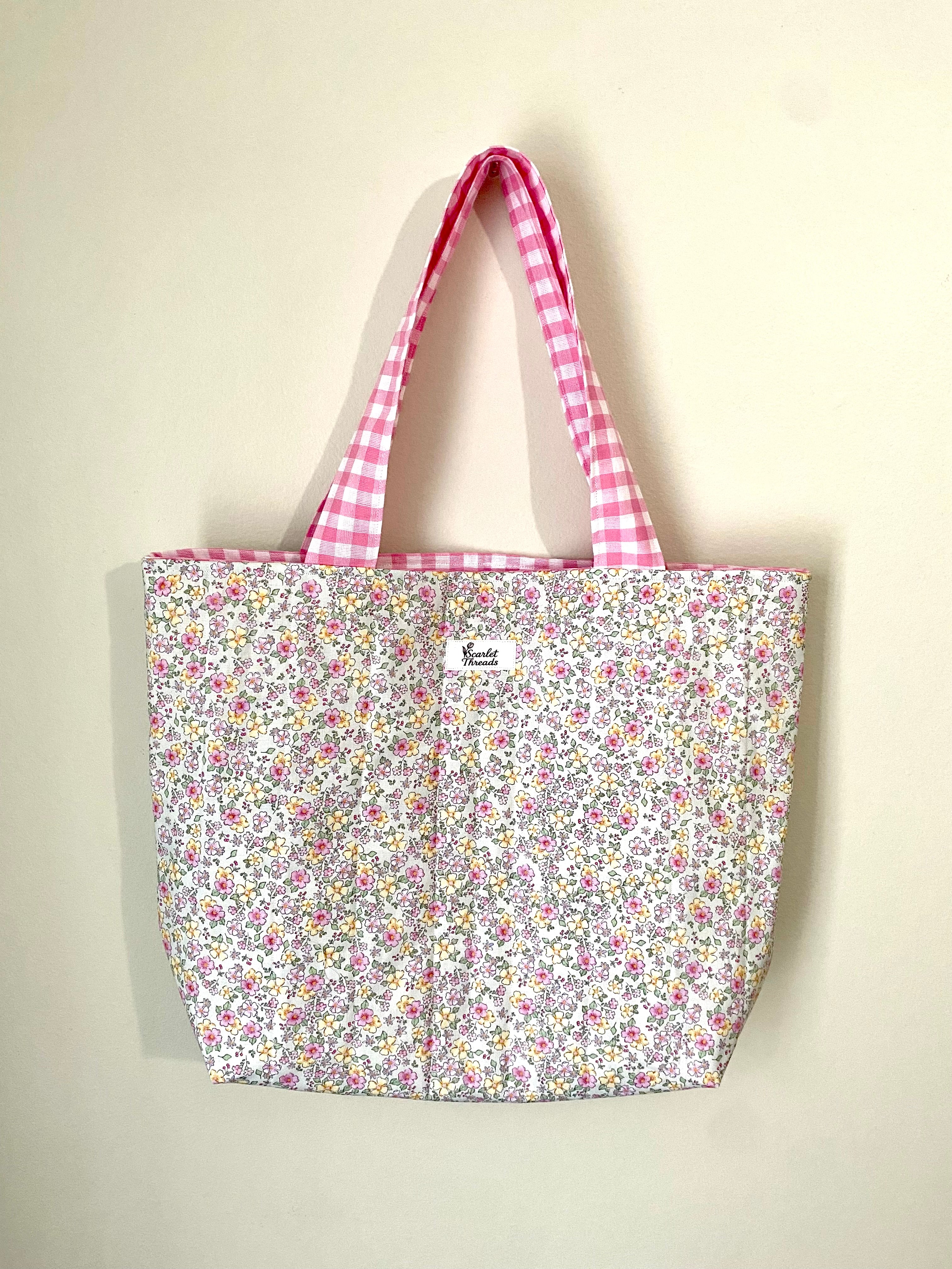 Medium Tote - Pretty Peonies
