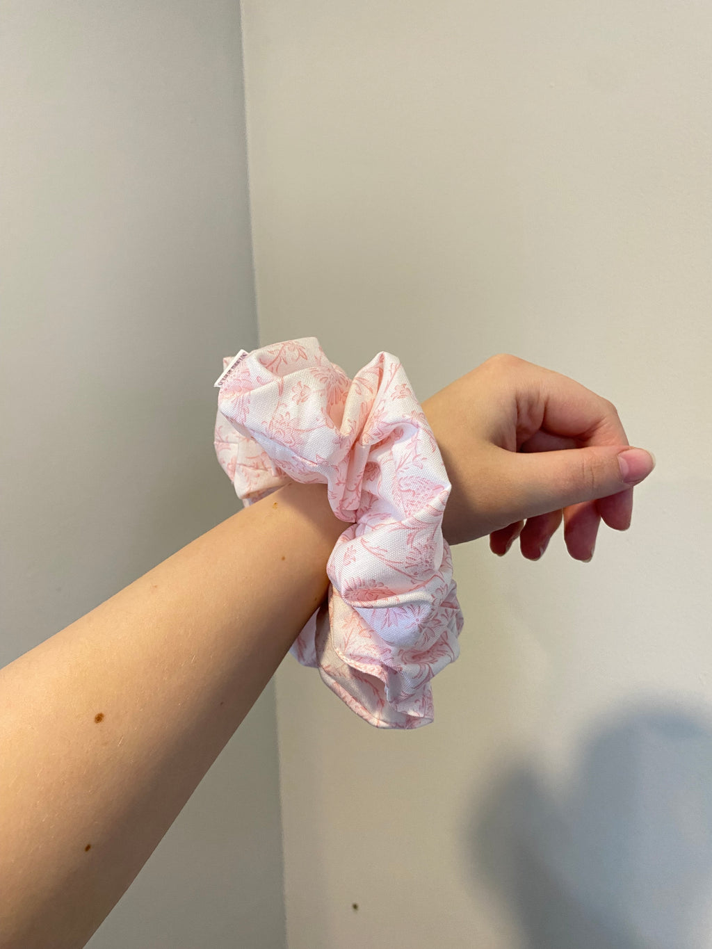 Scrunchie - Vintage Pink