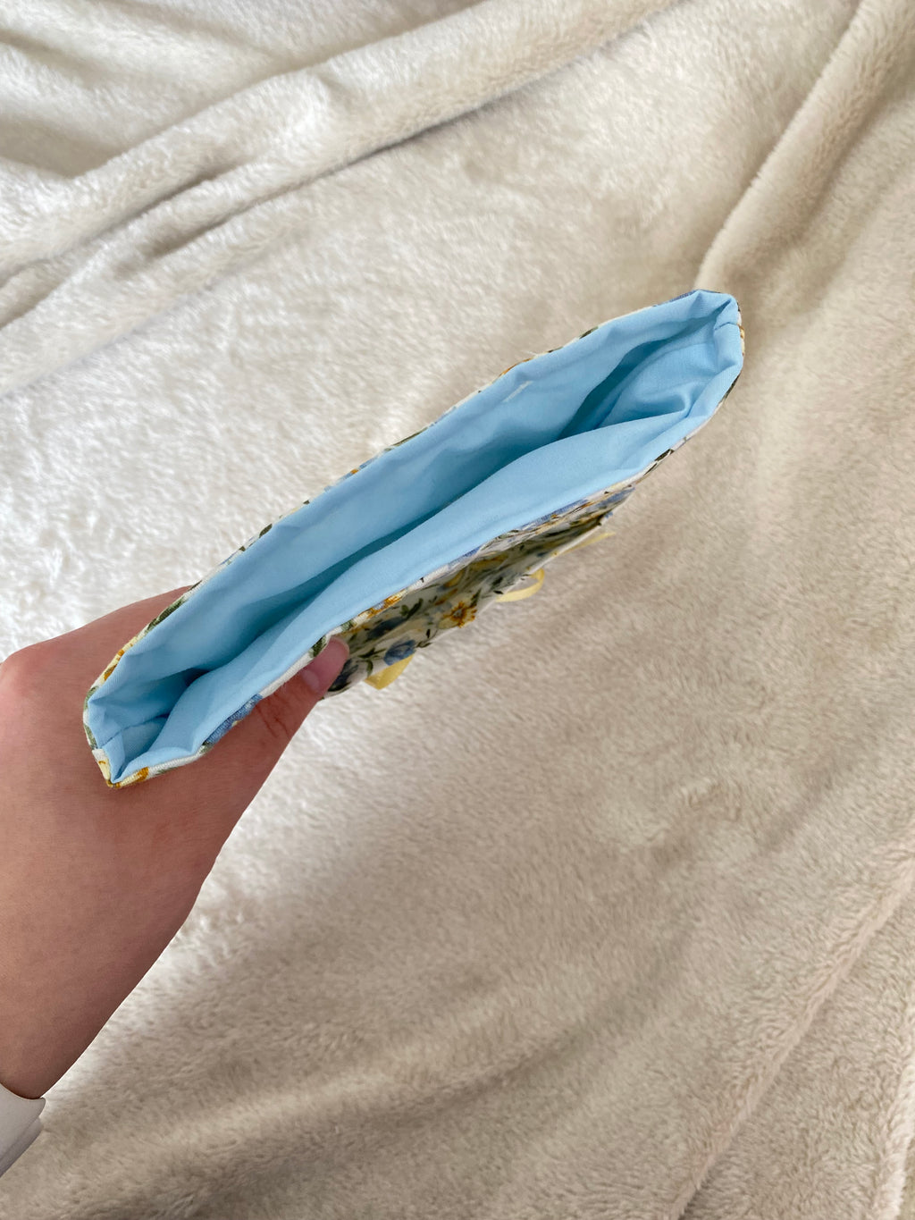 Book/E-reader Sleeve - Bluebell Fields