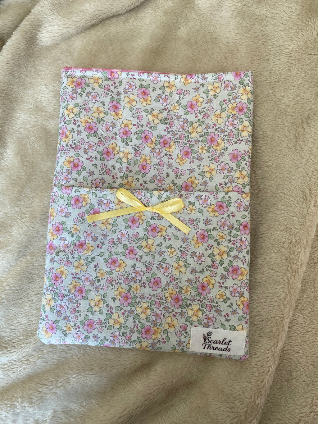 Book/E-reader Sleeve - Pretty Peonies
