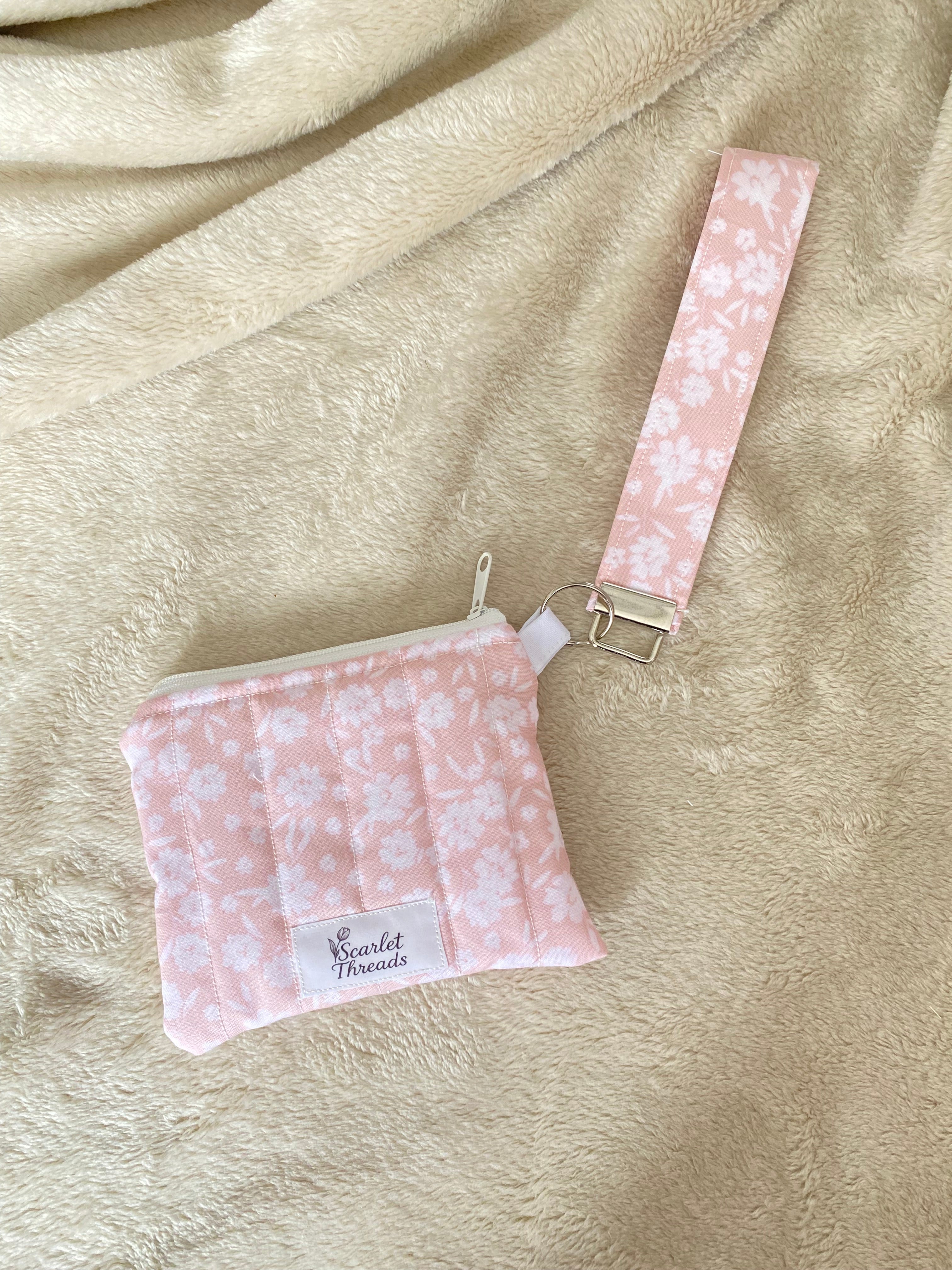 Keychain Wallet - Blush Meadows