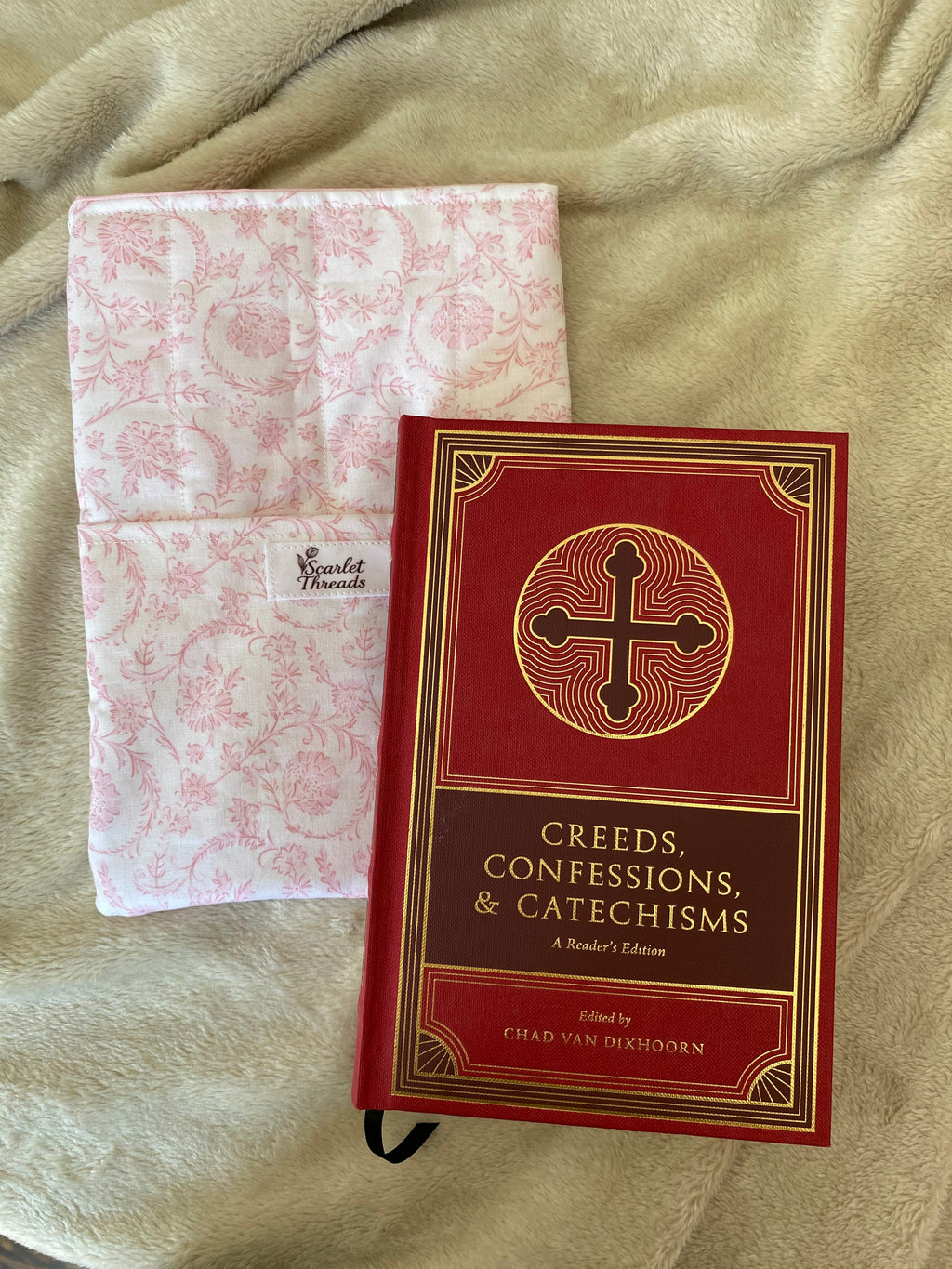 Book/E-reader Sleeve - Vintage Pink
