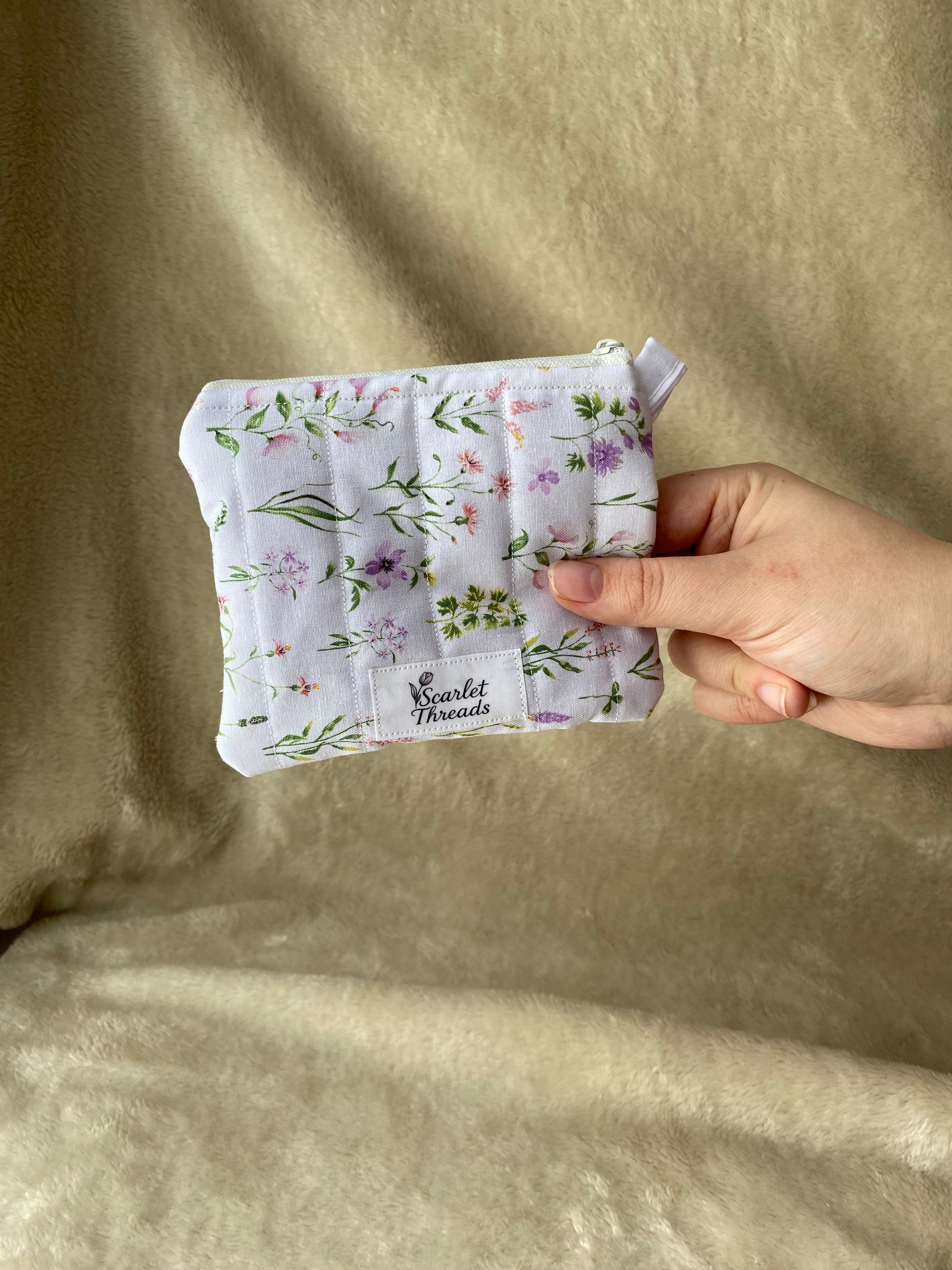 Keychain Wallet - Whimsical Wildflower