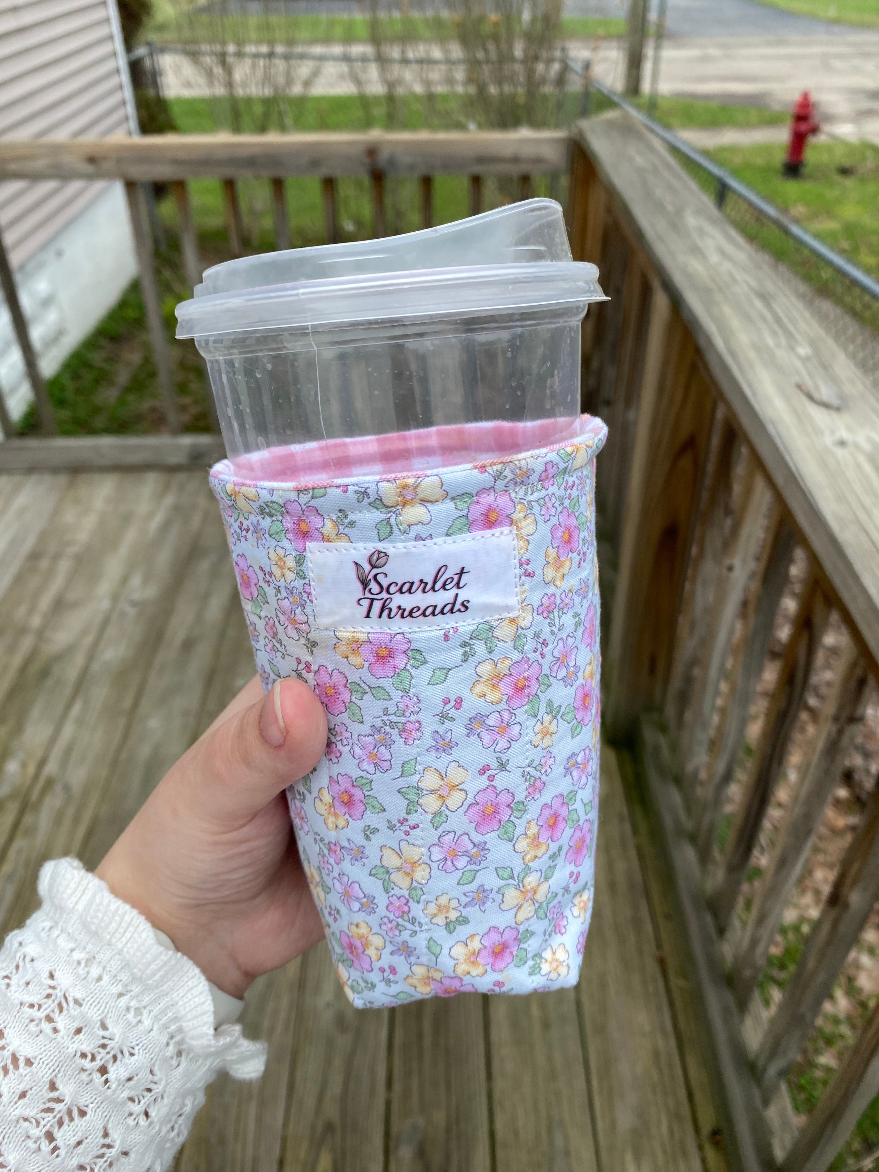 Cup Coozie - Pretty Peonies