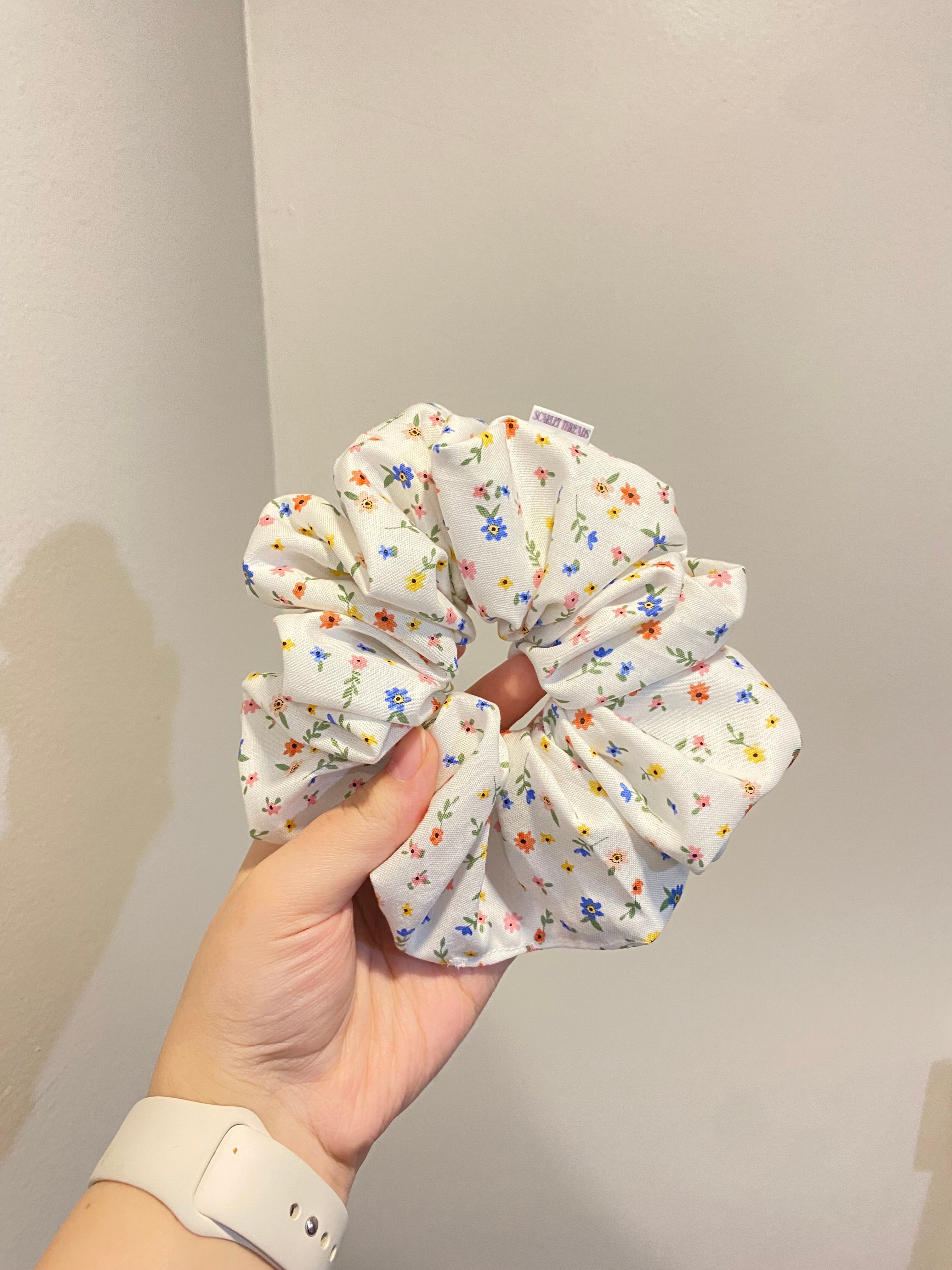 Scrunchie - Mini Wildflowers