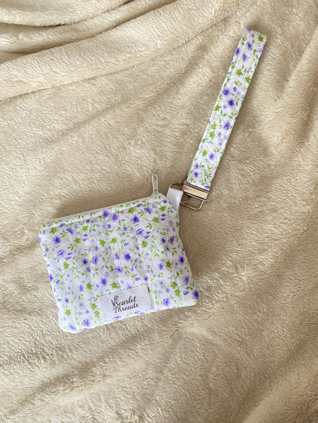 Keychain Wallet - Lavender Vine