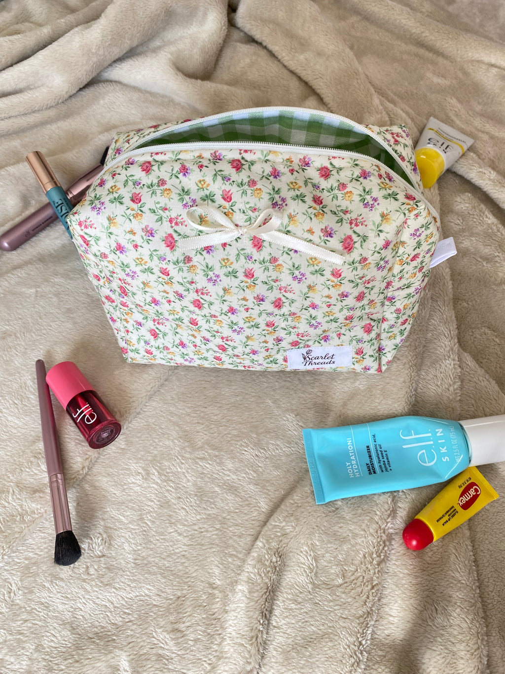 Makeup Bag - Cottage Blossoms