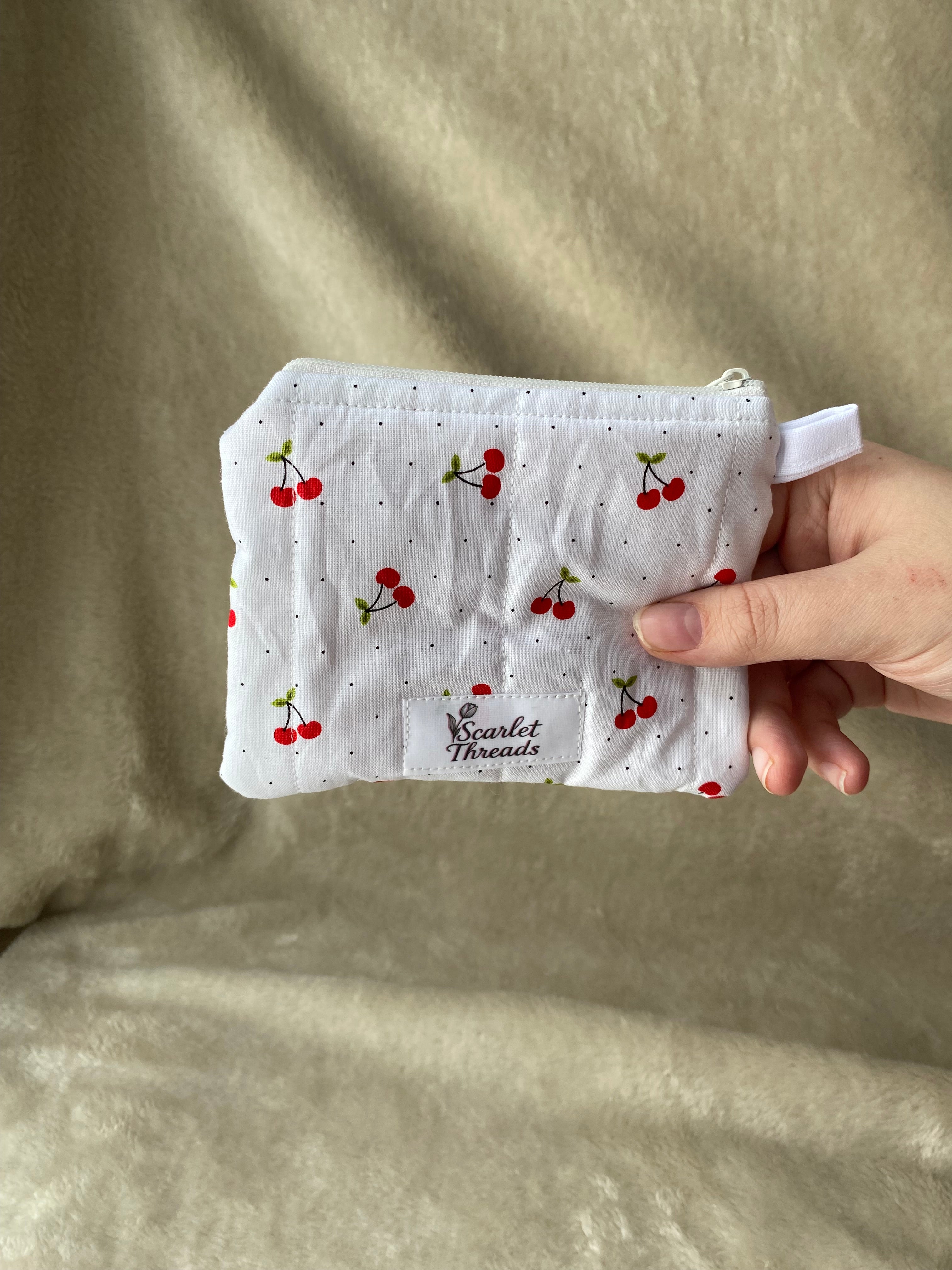 Keychain Wallet - Cherry Picnic