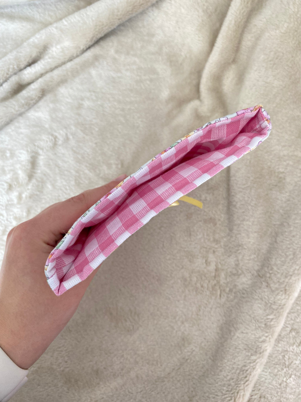 Book/E-reader Sleeve - Pretty Peonies