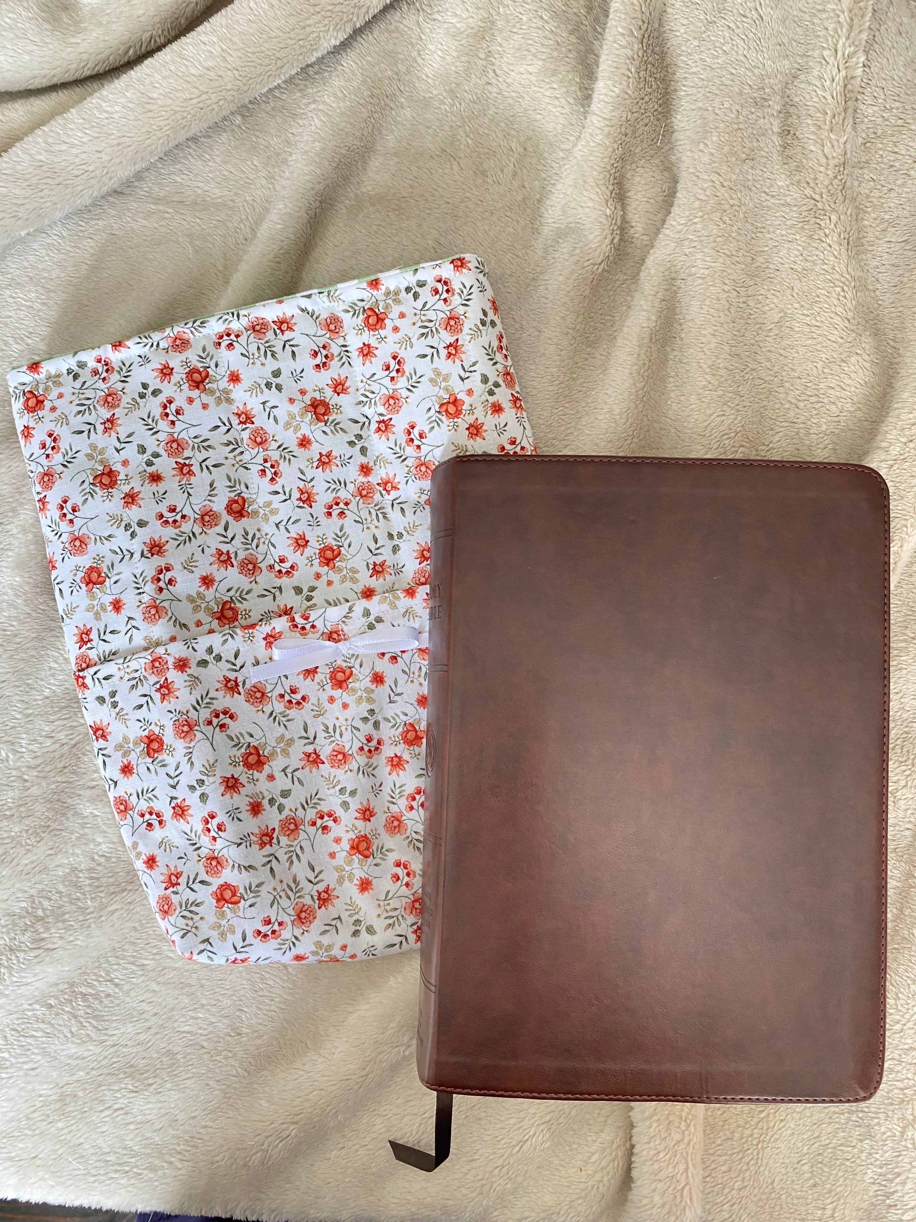 Bible Sleeve - Fresh Garden