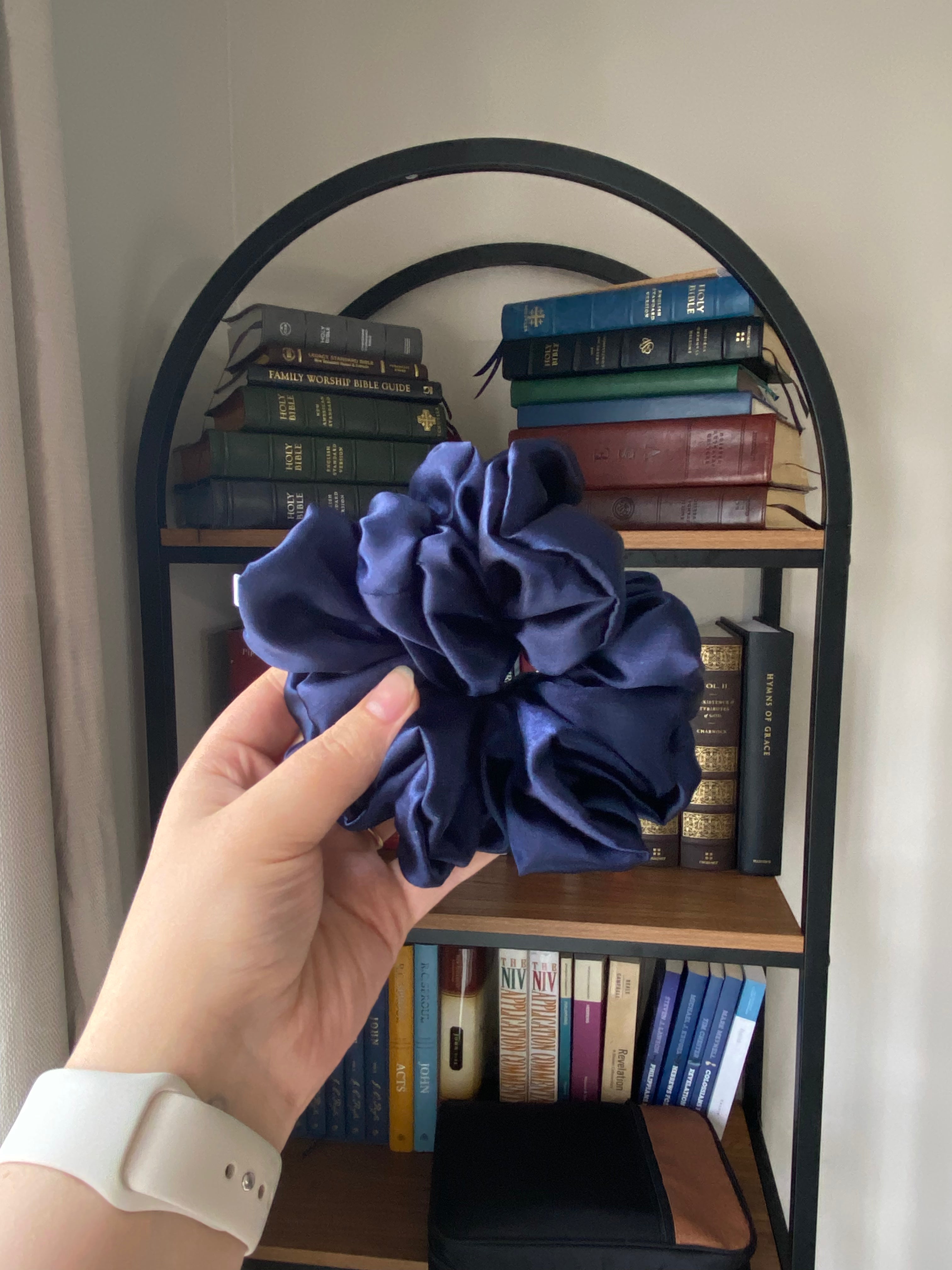 Scrunchie - Navy Blue